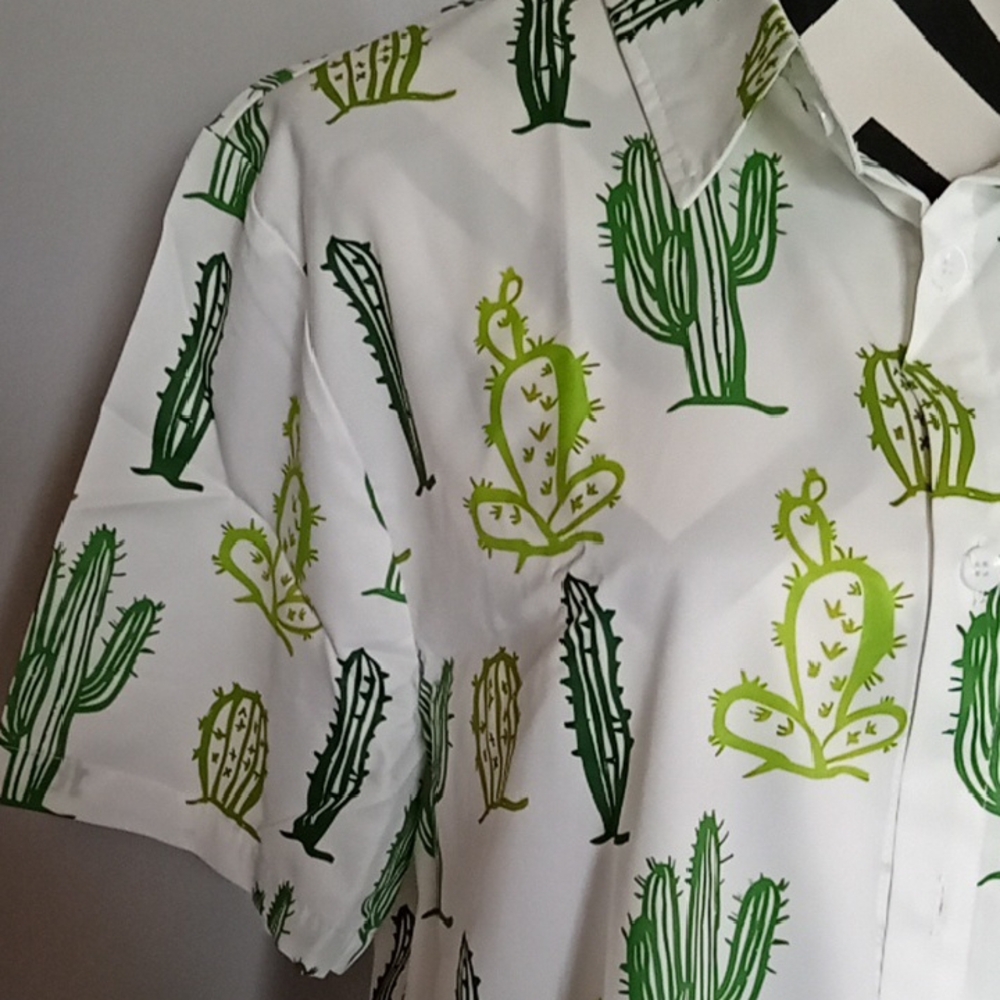 Men's Green Cactus Print Shirt - Picture 7 of 7